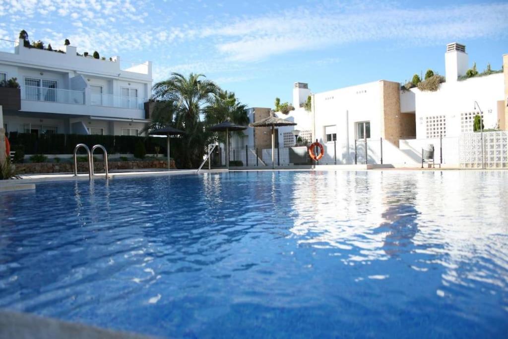 Nova Beach Super Cool Seaview Apartment Санта-Пола Екстер'єр фото