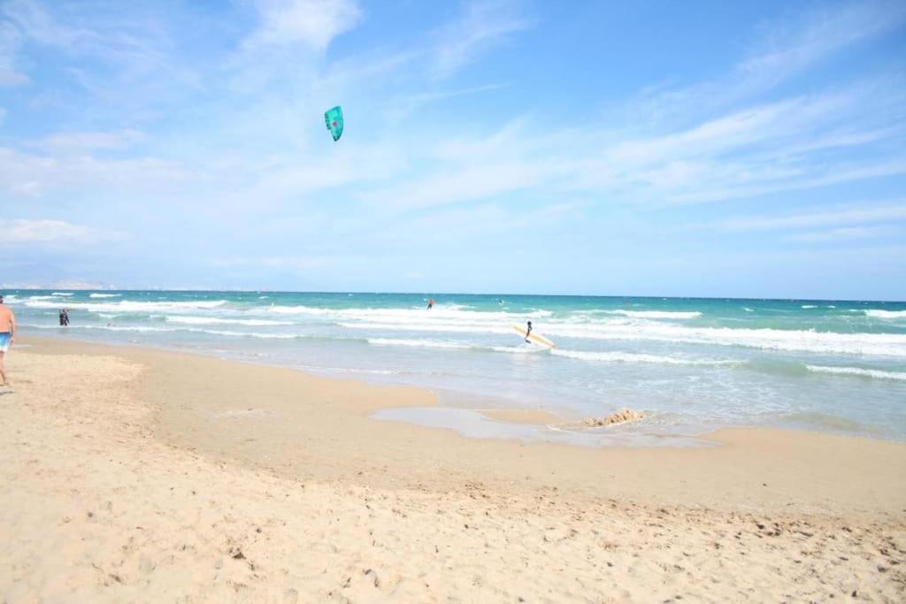 Nova Beach Super Cool Seaview Apartment Санта-Пола Екстер'єр фото