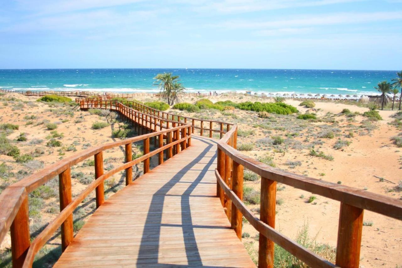 Nova Beach Super Cool Seaview Apartment Санта-Пола Екстер'єр фото