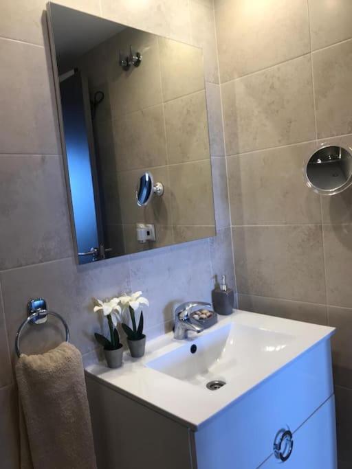 Nova Beach Super Cool Seaview Apartment Санта-Пола Екстер'єр фото