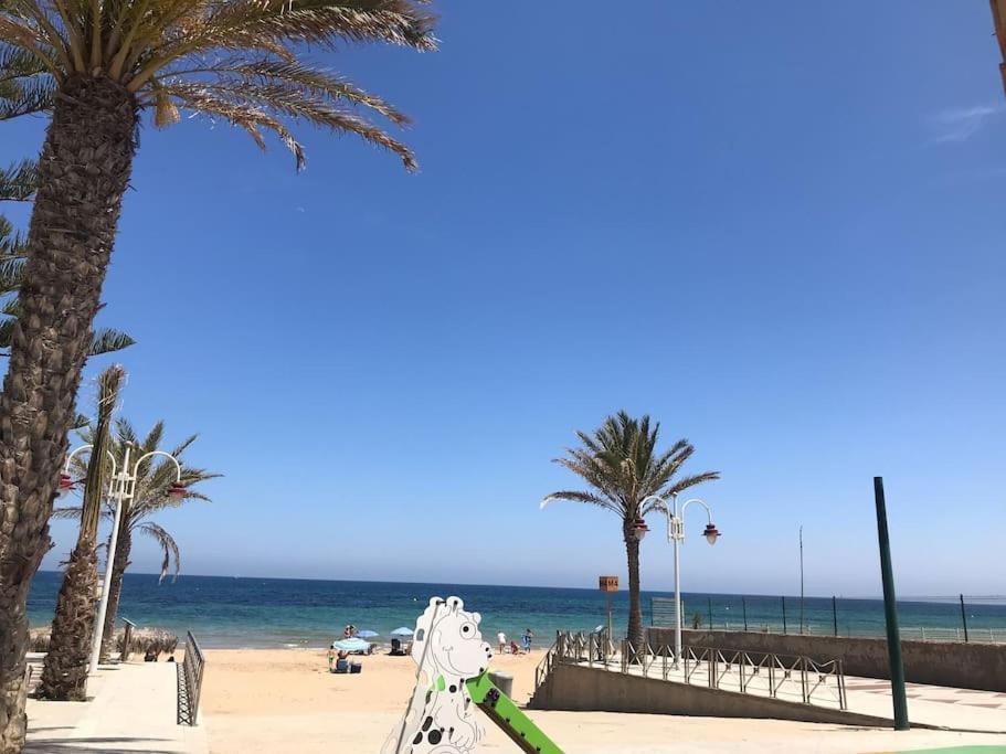 Nova Beach Super Cool Seaview Apartment Санта-Пола Екстер'єр фото